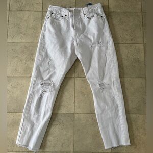 White Levi jeans